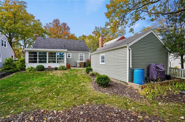 2447 15th Street, Cuyahoga Falls, OH 44223