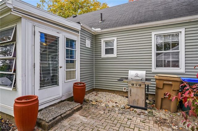 2447 15th Street, Cuyahoga Falls, OH 44223