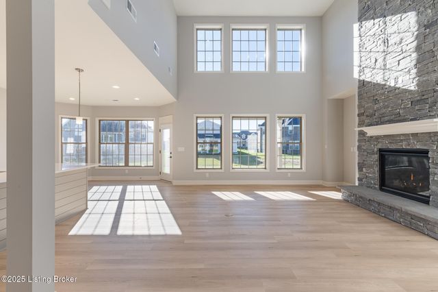 3618 Carillon Ridge Way, Louisville, KY 40245