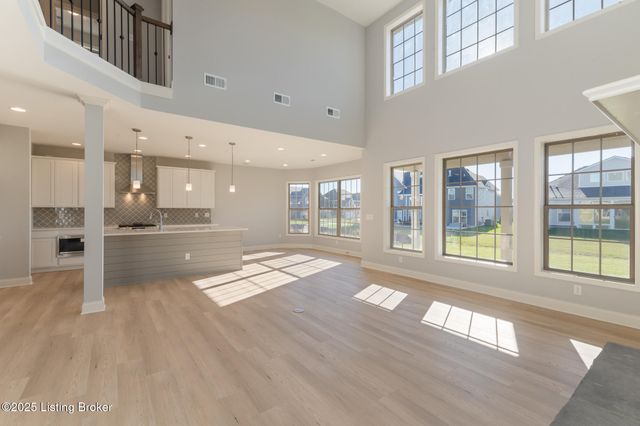 3618 Carillon Ridge Way, Louisville, KY 40245