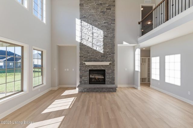 3618 Carillon Ridge Way, Louisville, KY 40245