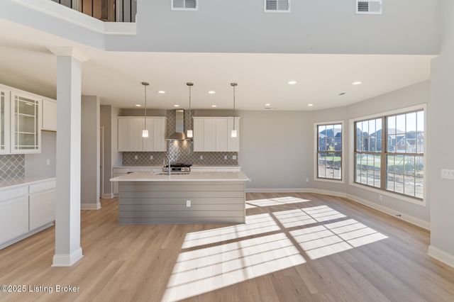 3618 Carillon Ridge Way, Louisville, KY 40245