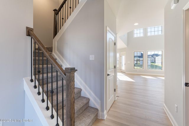 3618 Carillon Ridge Way, Louisville, KY 40245