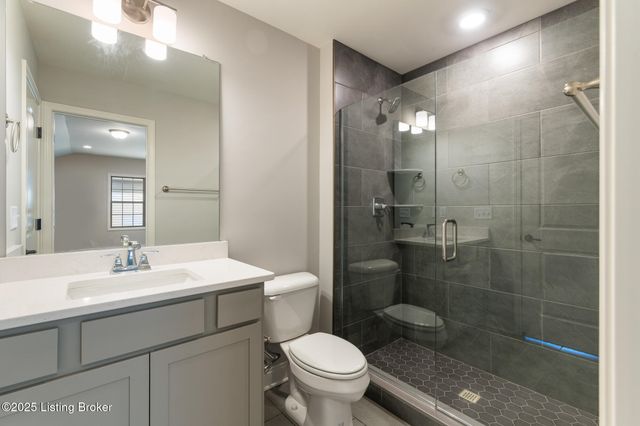 3618 Carillon Ridge Way, Louisville, KY 40245