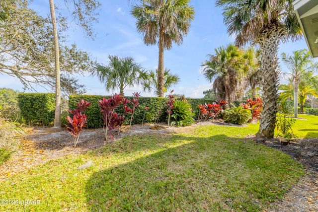1098 Red Maple Way, New Smyrna Beach, FL 32168