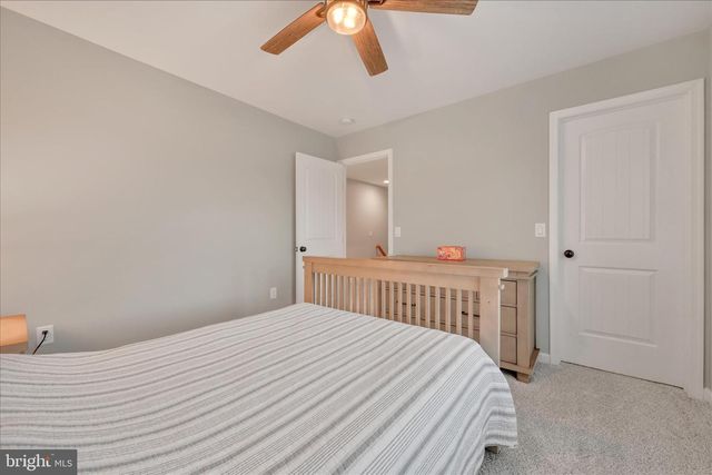 109 JAMES DR, New Holland, PA 17557