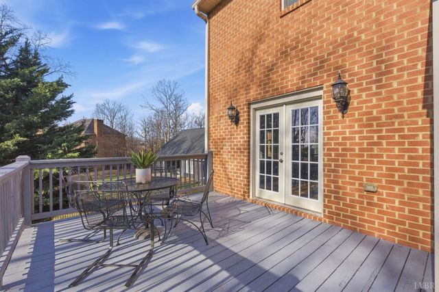 215 London Downs, Forest, VA 24551