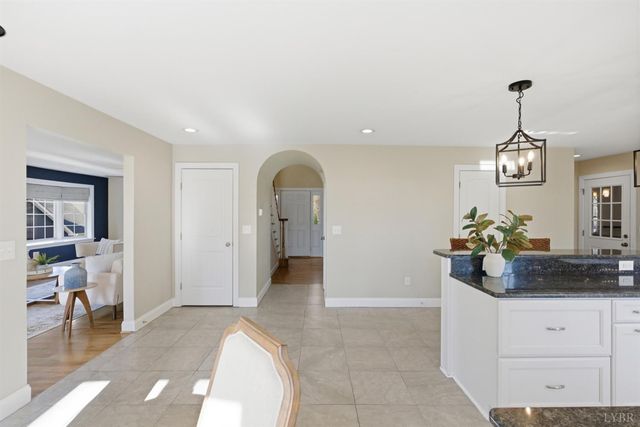 215 London Downs, Forest, VA 24551