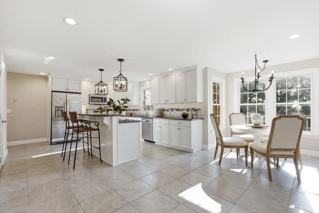 215 London Downs, Forest, VA 24551