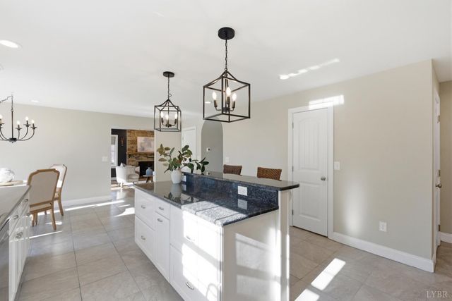 215 London Downs, Forest, VA 24551