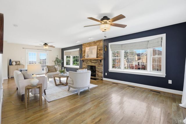 215 London Downs, Forest, VA 24551