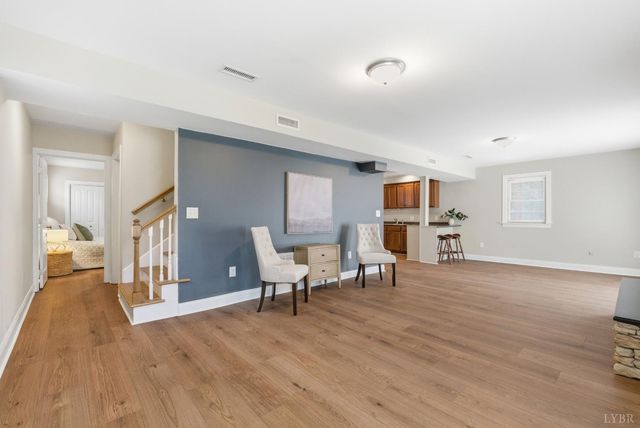 215 London Downs, Forest, VA 24551