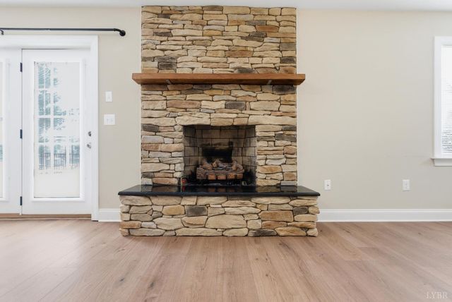 215 London Downs, Forest, VA 24551