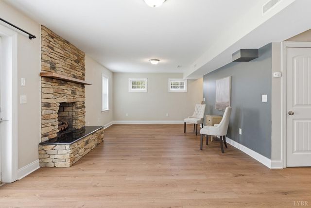 215 London Downs, Forest, VA 24551