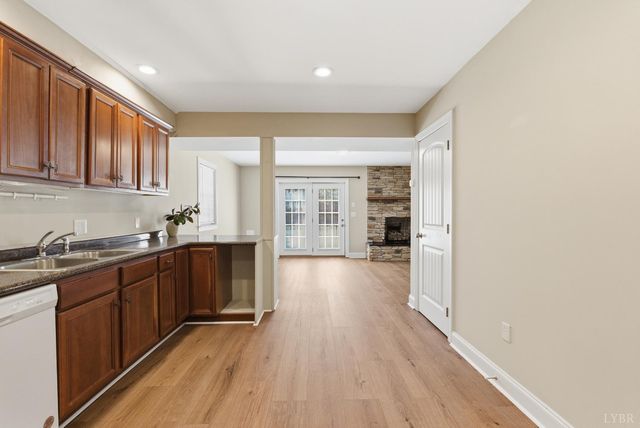 215 London Downs, Forest, VA 24551