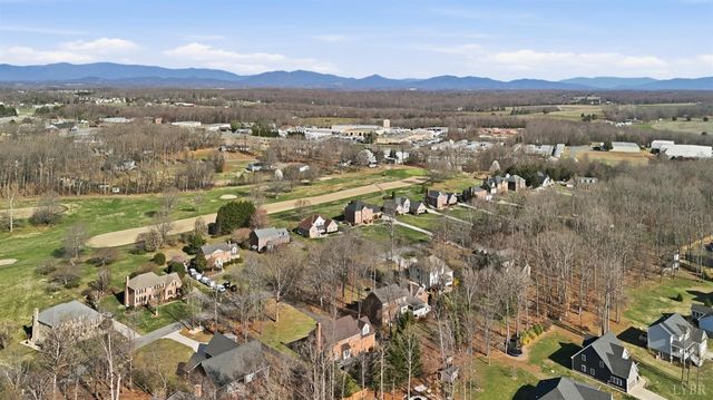 215 London Downs, Forest, VA 24551