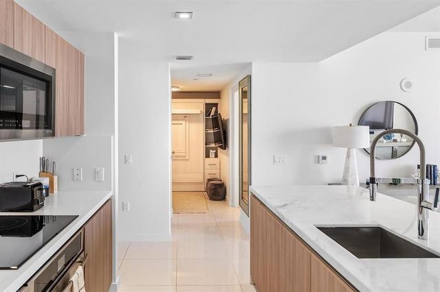 401 N Birch Road 1214, Fort Lauderdale, FL 33304