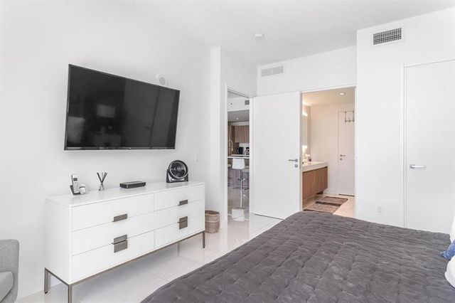 401 N Birch Road 1214, Fort Lauderdale, FL 33304