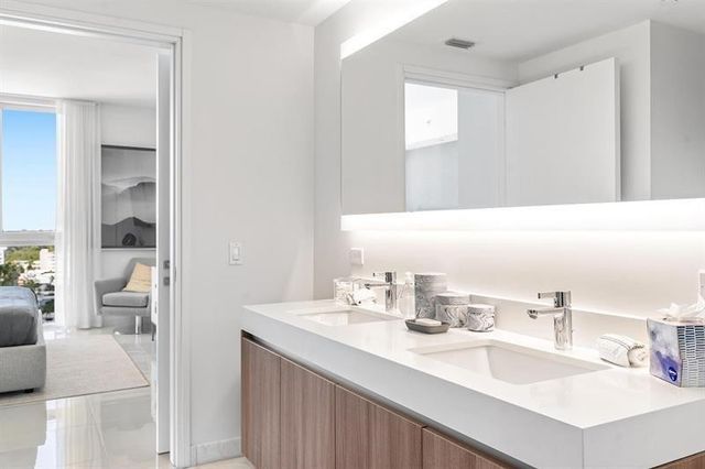 401 N Birch Road 1214, Fort Lauderdale, FL 33304