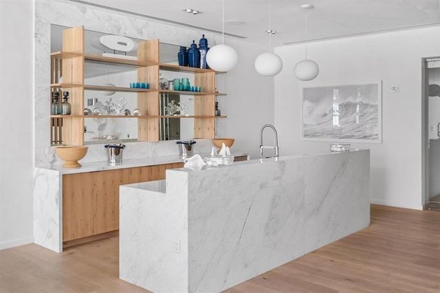 401 N Birch Road 1214, Fort Lauderdale, FL 33304