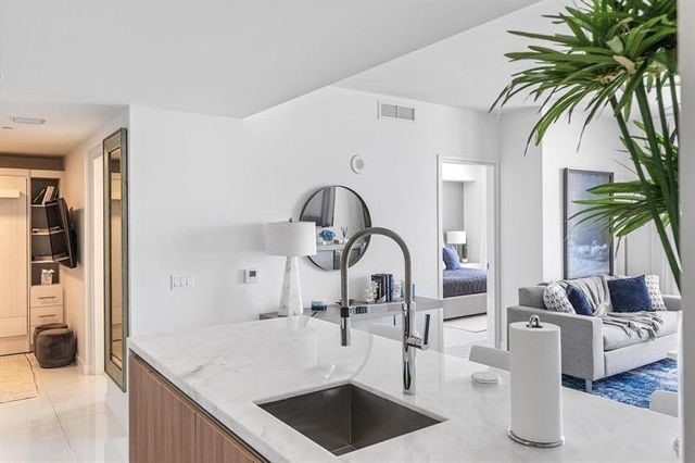 401 N Birch Road 1214, Fort Lauderdale, FL 33304