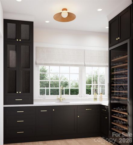 2052 Hopedale Avenue, Charlotte, NC 28207