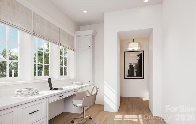 2052 Hopedale Avenue, Charlotte, NC 28207