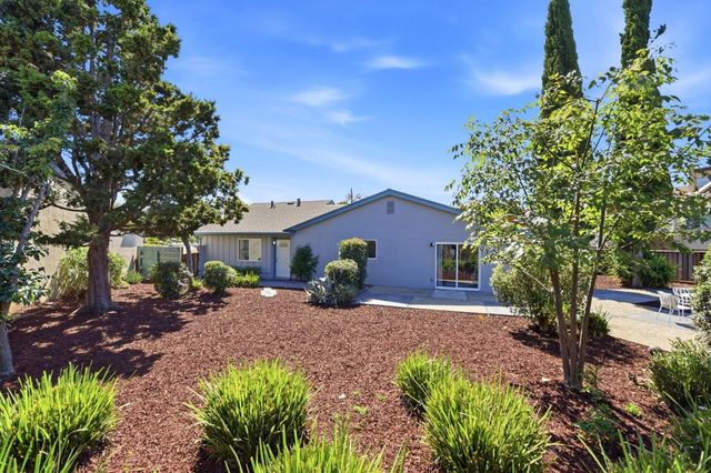 2181 Laddie Court, San Jose, CA 95121