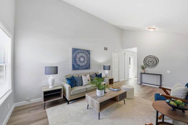 2181 Laddie Court, San Jose, CA 95121