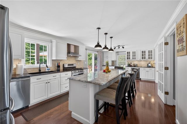 185 Rosewood Road, Somerset, MA 02726