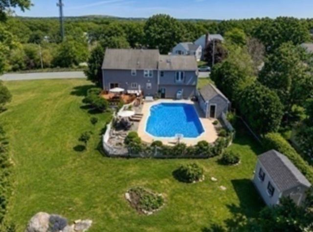 185 Rosewood Road, Somerset, MA 02726