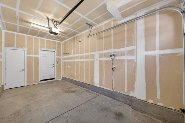 1728 27th St, Sacramento, CA 95816