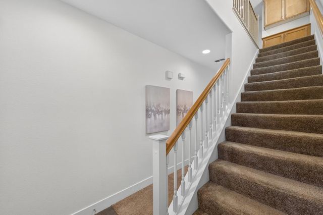 1728 27th St, Sacramento, CA 95816