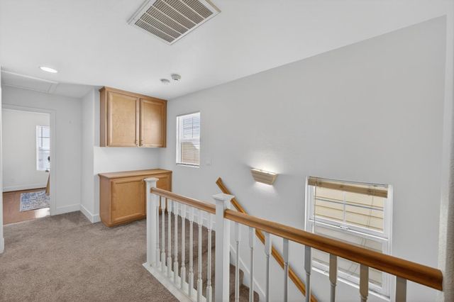 1728 27th St, Sacramento, CA 95816