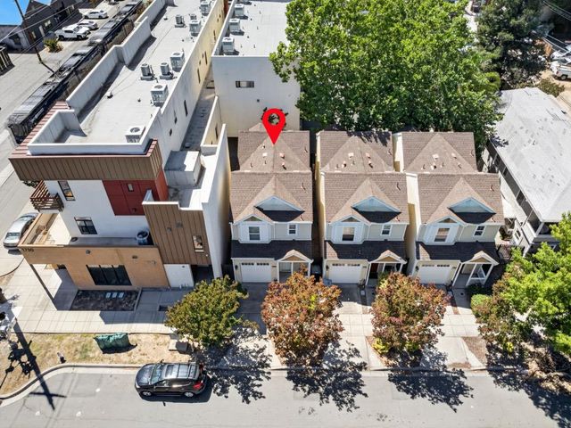 1728 27th St, Sacramento, CA 95816