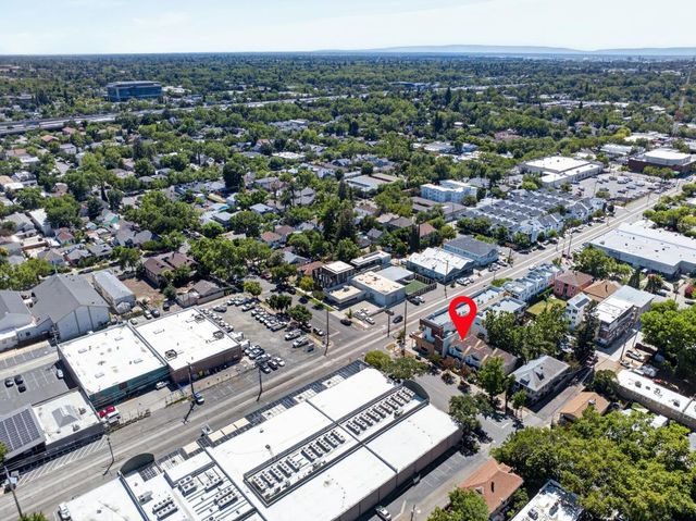 1728 27th St, Sacramento, CA 95816