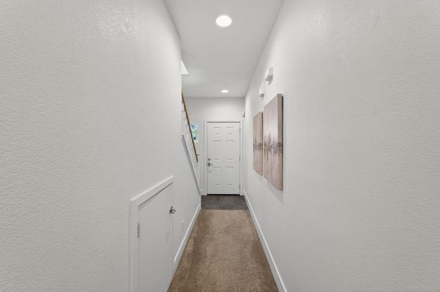 1728 27th St, Sacramento, CA 95816