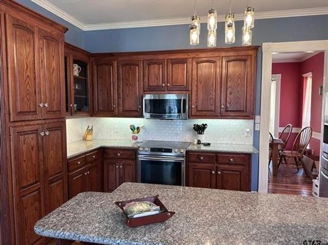 140 Pat Drive, Mineola, TX 75773