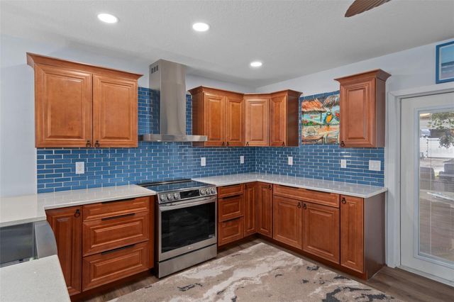 5715 INDIANA AVENUE, New Port Richey, FL 34652