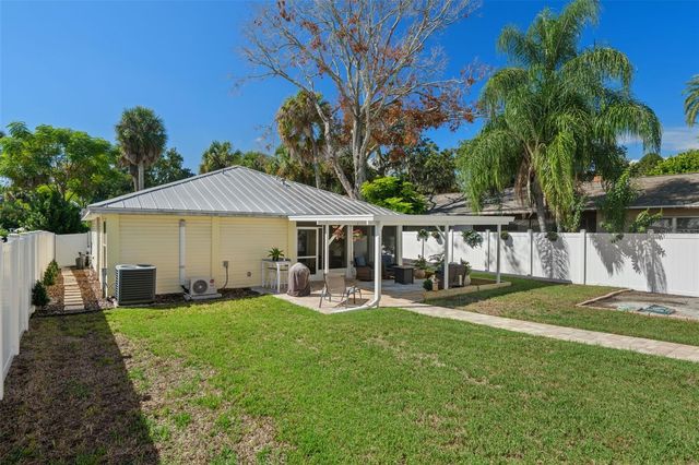 5715 INDIANA AVENUE, New Port Richey, FL 34652