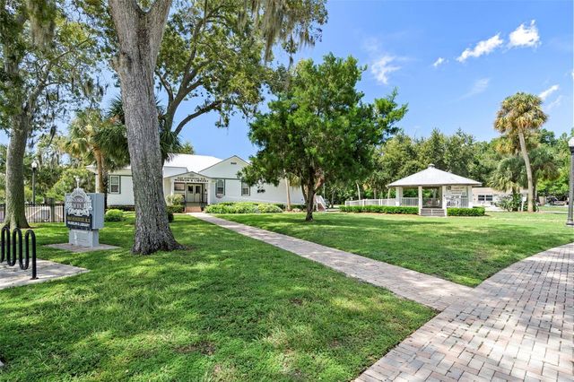 5715 INDIANA AVENUE, New Port Richey, FL 34652