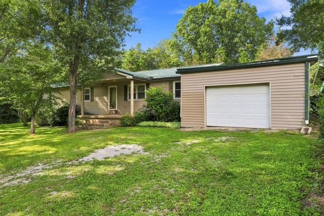 9925 State Route 108, Altamont, TN 37301