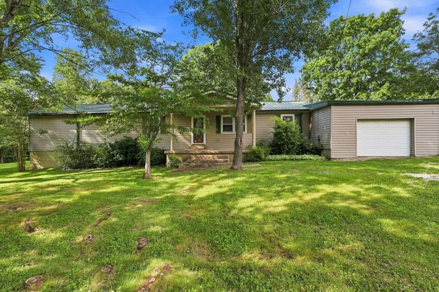 9925 State Route 108, Altamont, TN 37301