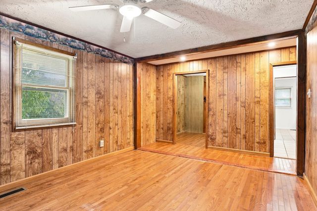 9925 State Route 108, Altamont, TN 37301
