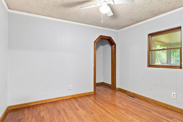9925 State Route 108, Altamont, TN 37301