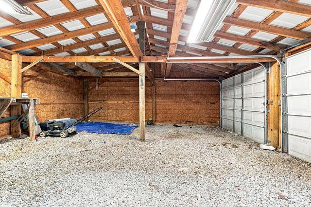 9925 State Route 108, Altamont, TN 37301