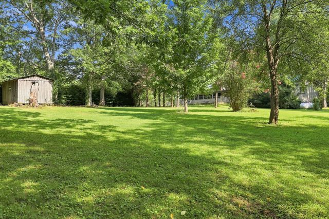 9925 State Route 108, Altamont, TN 37301