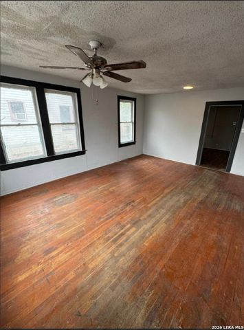 723 Waverly Ave, San Antonio, TX 78201