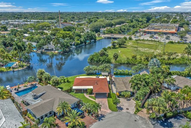 108 NE 30th St, Wilton Manors, FL 33334