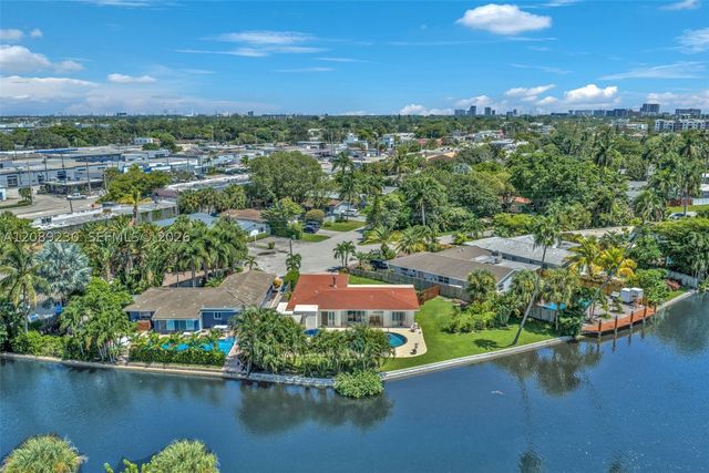 108 NE 30th St, Wilton Manors, FL 33334